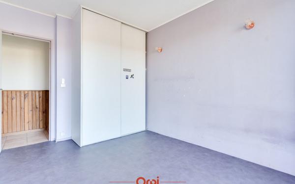 Appartement à vendre    4 pièces • 77 m2 Marseille 13