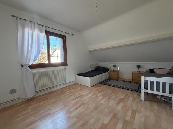 Maison - 7 pièces - 144 m²