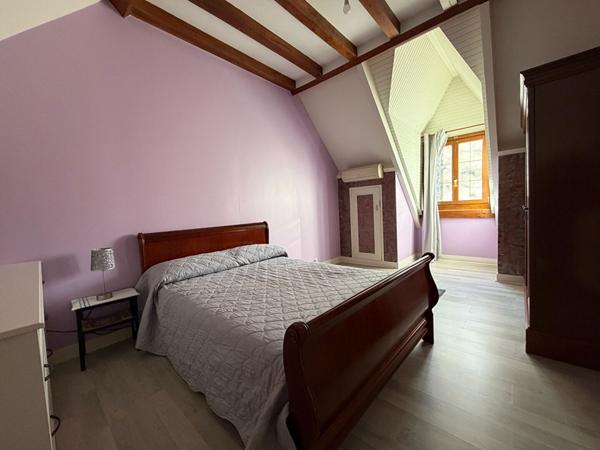 Maison - 7 pièces - 144 m²