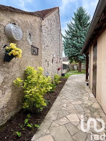 Maison 5 pièces de 107 m² à Souppes-sur-Loing (77460)