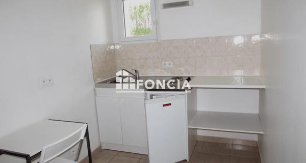 Location Studio 20.07 m² - Saint-martin-d'hères 38400
