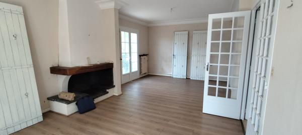 Maison, 3 chambres et 1 garage, Saintes