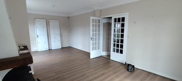 Maison, 3 chambres et 1 garage, Saintes