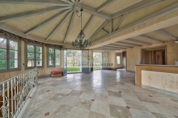 Maison villa Le Vésinet 350 m²