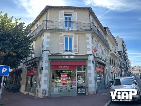 Local prox Champs de Juillet / Gare / Place Jourdan , Limoges Local prox Champs de Juillet / Gare / Place Jourdan , Limoges