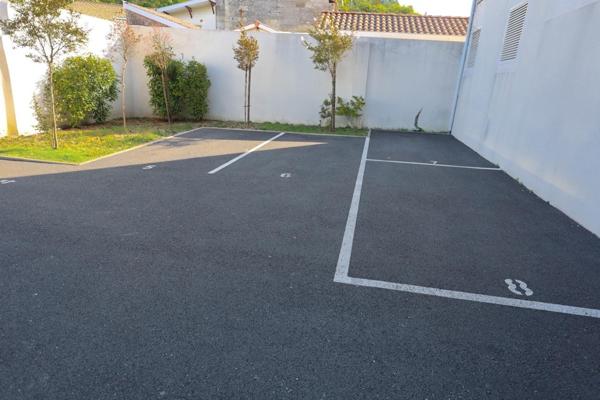 Cenon (33150) - T3 de 64m2, terrasses, pkgs