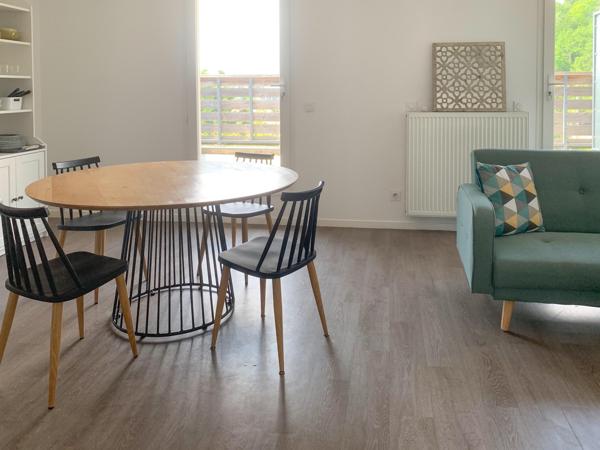 Cenon (33150) - T3 de 64m2, terrasses, pkgs