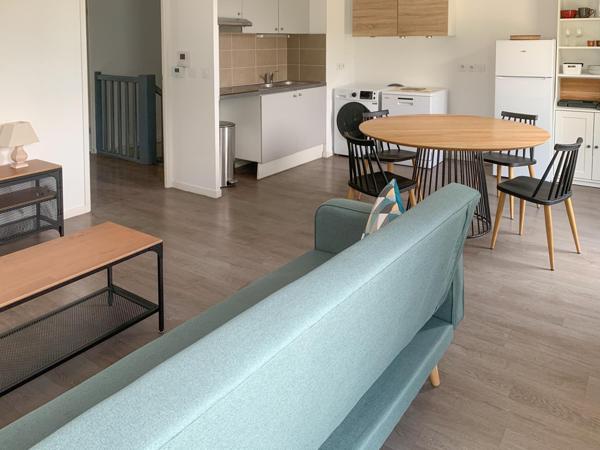 Cenon (33150) - T3 de 64m2, terrasses, pkgs