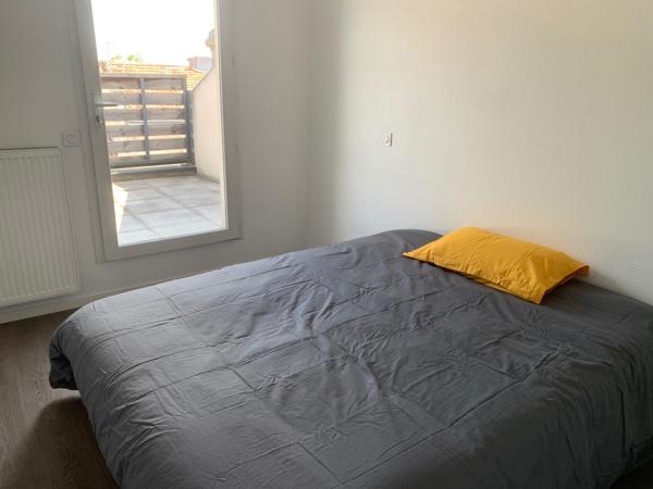 Cenon (33150) - T3 de 64m2, terrasses, pkgs