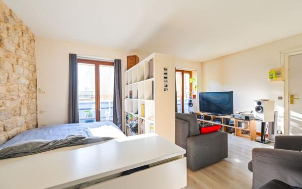 Appartement à vendre    2 pièces • 32 m2 Paris 11