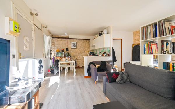 Appartement à vendre    2 pièces • 32 m2 Paris 11