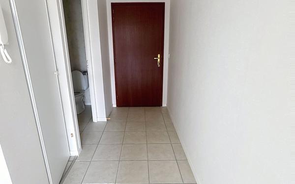 Appartement à vendre    3 pièces • 75,60 m2 Lons