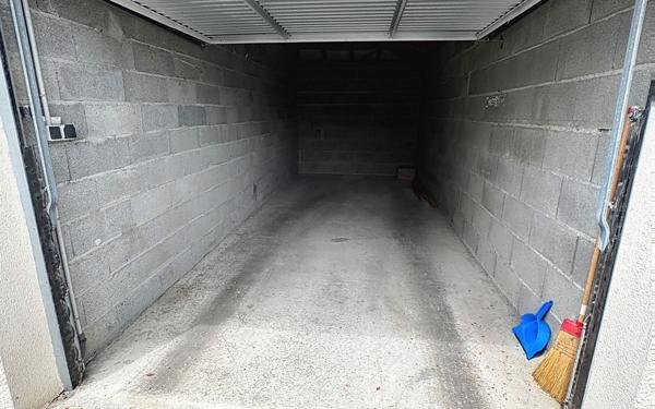 Appartement à vendre    3 pièces • 75,60 m2 Lons