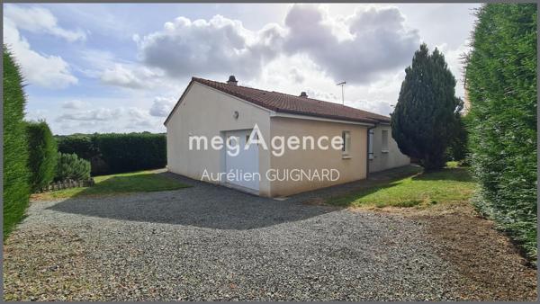 Maison à BRESSUIRE, 79300 - 6 pièces 90m²