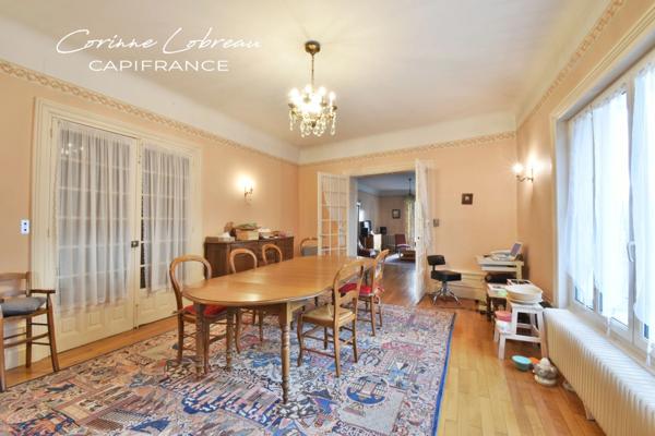 A vendre à MACON maison bourgeoise