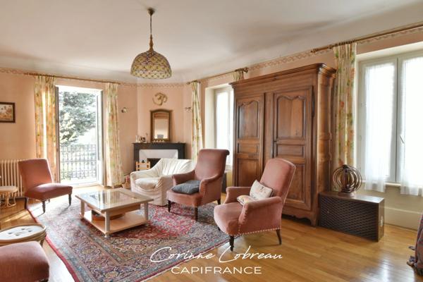 A vendre à MACON maison bourgeoise