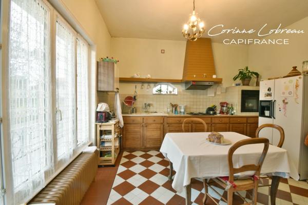 A vendre à MACON maison bourgeoise