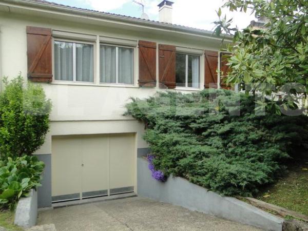 F5 PLAIN PIED LE BLANC MESNIL RER !