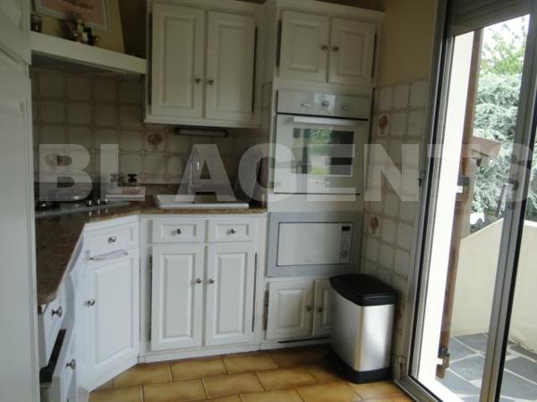 F5 PLAIN PIED LE BLANC MESNIL RER !