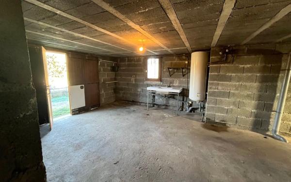 Maison à louer    4 pièces •  Brenoux