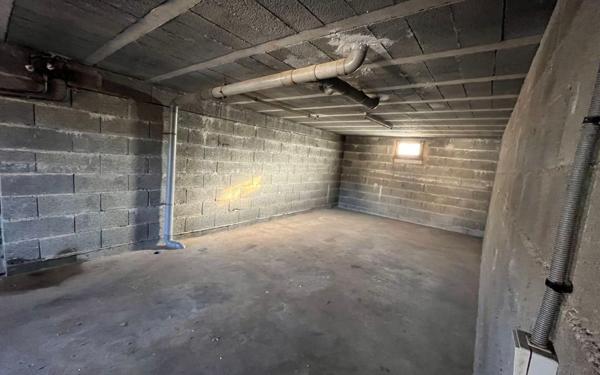 Maison à louer    4 pièces •  Brenoux