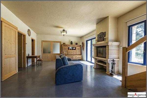 Maison à TREGASTEL, 22730 - 4 pièces 108m²