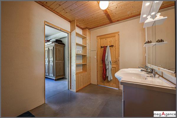 Maison à TREGASTEL, 22730 - 4 pièces 108m²