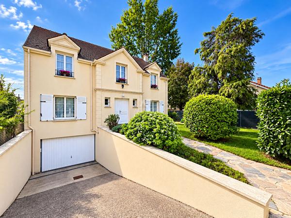 Maison Conflans Sainte Honorine 7 pièce(s) 145 m2 649 000 € **  - Référence  8417