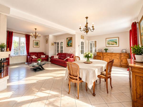Maison Conflans Sainte Honorine 7 pièce(s) 145 m2 649 000 € **  - Référence  8417