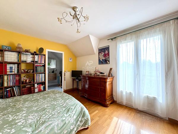 Maison Conflans Sainte Honorine 7 pièce(s) 145 m2 649 000 € **  - Référence  8417