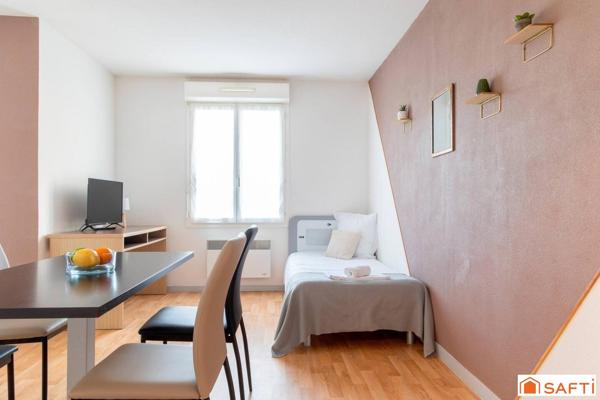 VENDU LOUE - Propre - Lumineux - Baux meublés