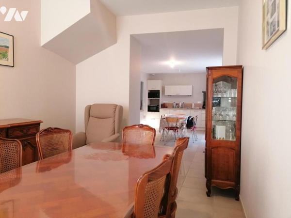 MAISON DE BOURG RENOVEE