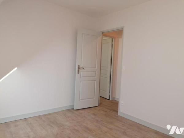 MAISON DE BOURG RENOVEE