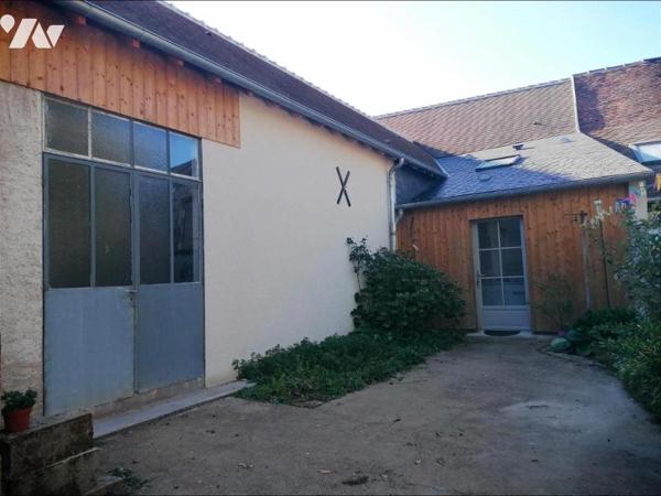 MAISON DE BOURG RENOVEE