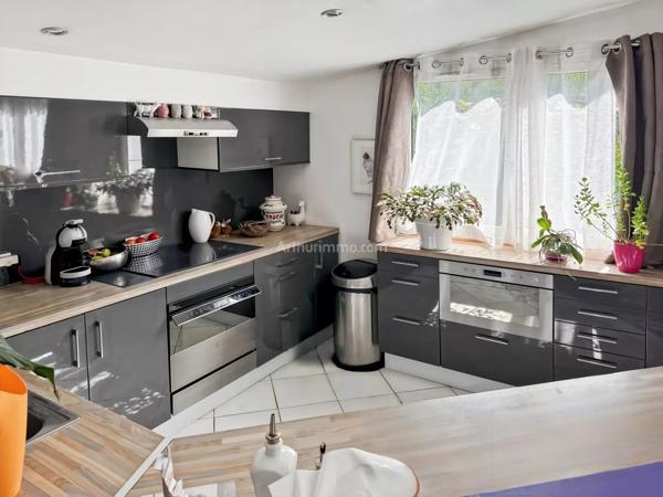 Vente                                                      Maison
                        
                     7 pièces                      170 m2                     à Thorigny-sur-Marne