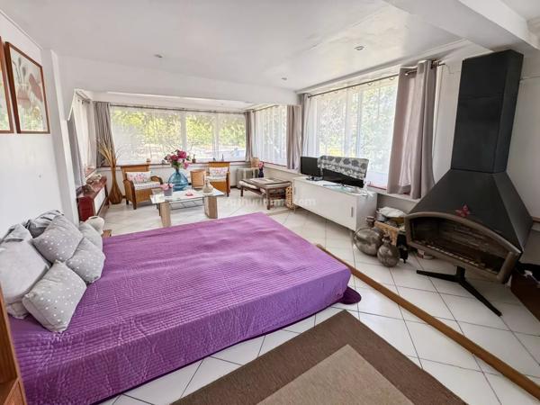 Vente                                                      Maison
                        
                     7 pièces                      170 m2                     à Thorigny-sur-Marne