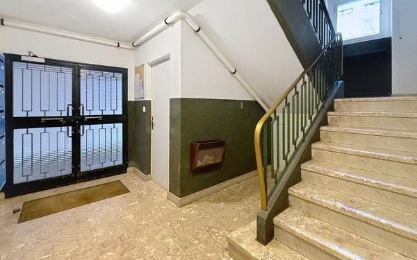 Appartement à vendre    2 pièces • 19,90 m2 Tours