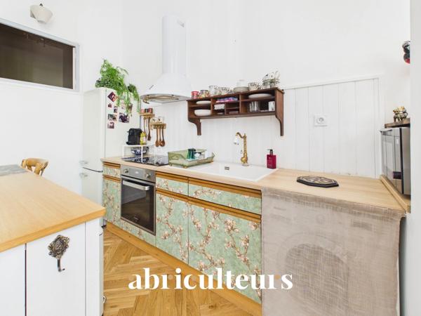 Loft de caractère de 66 m² Plein sud sur jardin Palais niçois