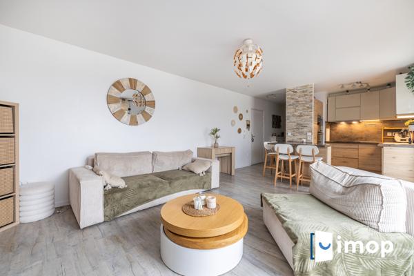 Beau duplex avec terrasse proche T9