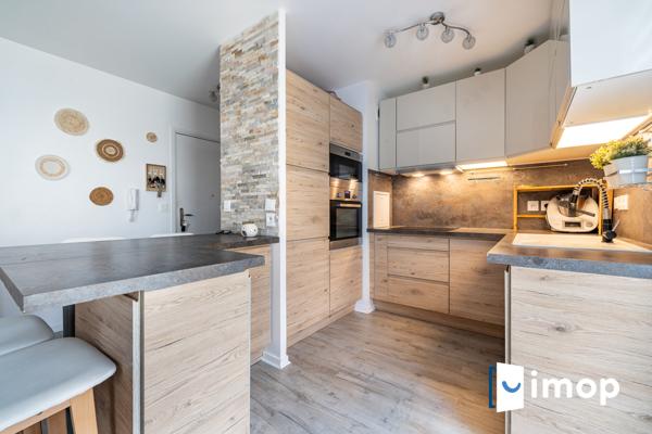 Beau duplex avec terrasse proche T9