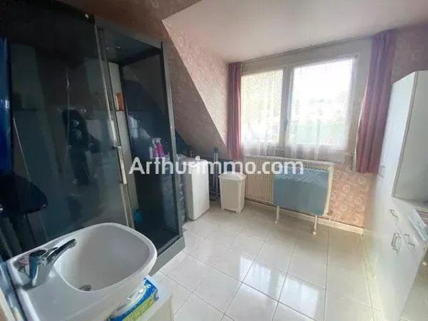 Vente Maison 5 pièces 92 m2 à Montivilliers