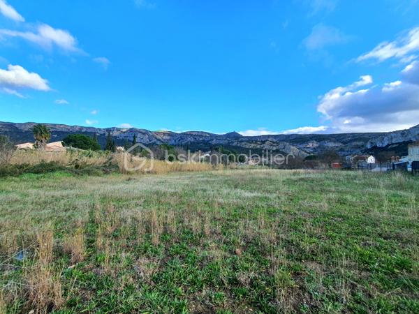Terrain de 1 522 m²