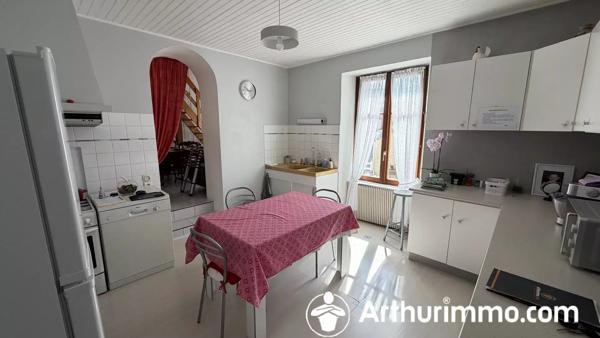 Vente                                                      Maison
                        
                     4 pièces                      108 m2                     à Hérimoncourt