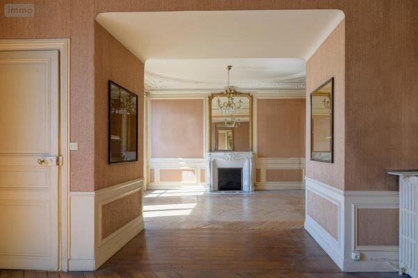 Appartement à vendre à Paris 17e arrondissement à Paris (75017), ref : 75022-922