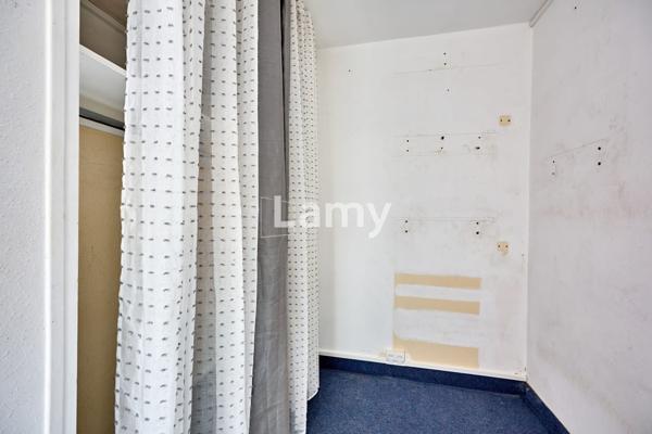 Appartement 2 pièces, cabine, balcon, parking, cave