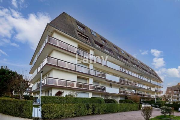 Appartement 2 pièces, cabine, balcon, parking, cave