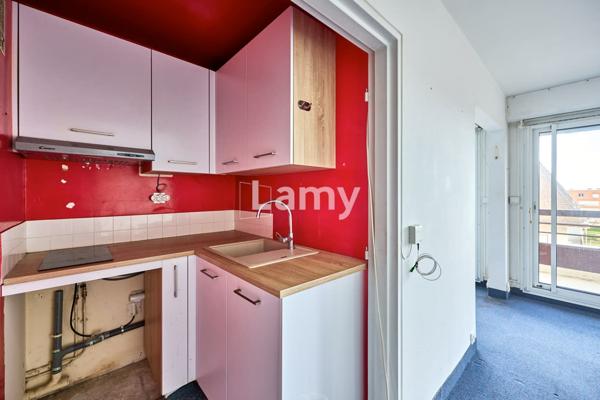 Appartement 2 pièces, cabine, balcon, parking, cave