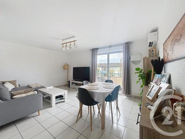 Appartement T3 à vendre  3 pièces - 62 m2 MONTAUBAN - 82