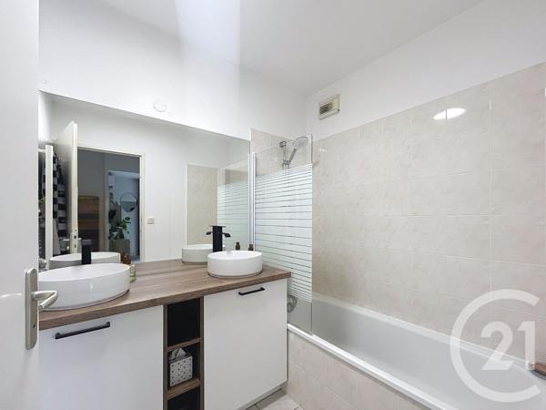 Appartement T3 à vendre  3 pièces - 62 m2 MONTAUBAN - 82