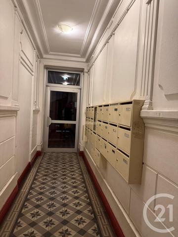 Appartement F3 à vendre  3 pièces - 54,11 m 2   PARIS  - 75019